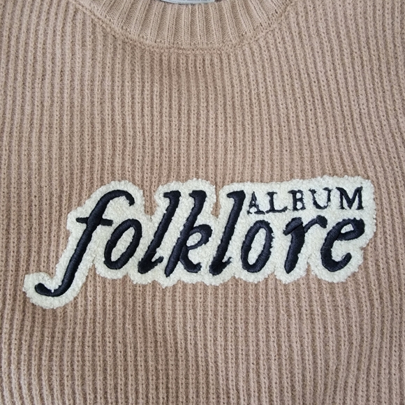 Taylor Swift - Folklore Album - Chenille Patch Sweater - L - Picture 6 of 13